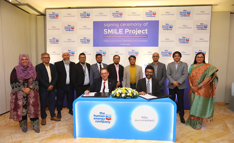 The signing ceremony of the SMILE - Sustainable and Meaningful Intervention for Livelihood Enrichment project. Mr. Eric M. Walker, President and Managing Director at Chevron Bangladesh  and Mr. Mujibul Hasan, the Country Director of Swisscontact Bangladesh, officially signed and exchanged the contracts. 